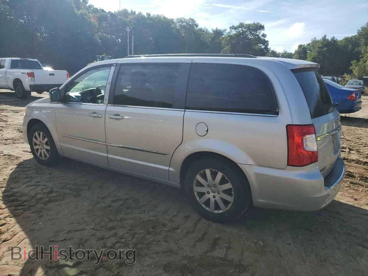 2011 CHRYSLER MINIVAN - VIN: 2A4RR8DG6BR760410 - Photo 2