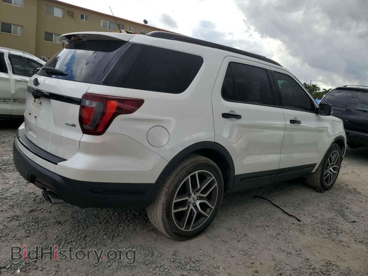 2018 FORD EXPLORER - VIN: 1FM5K8GT9JGB63717 - Фото 3