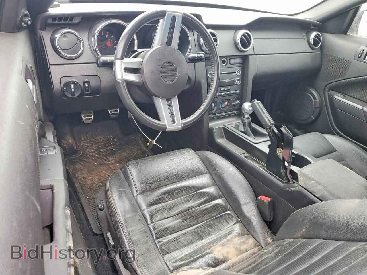 2008 FORD MUSTANG - VIN: 1ZVHT82H585133876 - Фото 8
