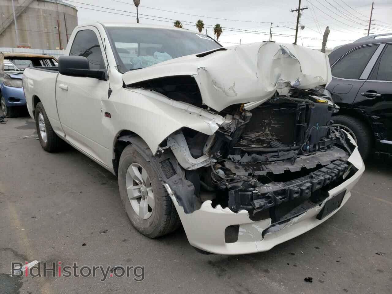 2017 RAM 1500 - VIN: 3C6JR6AT3HG791726 - Фото 4