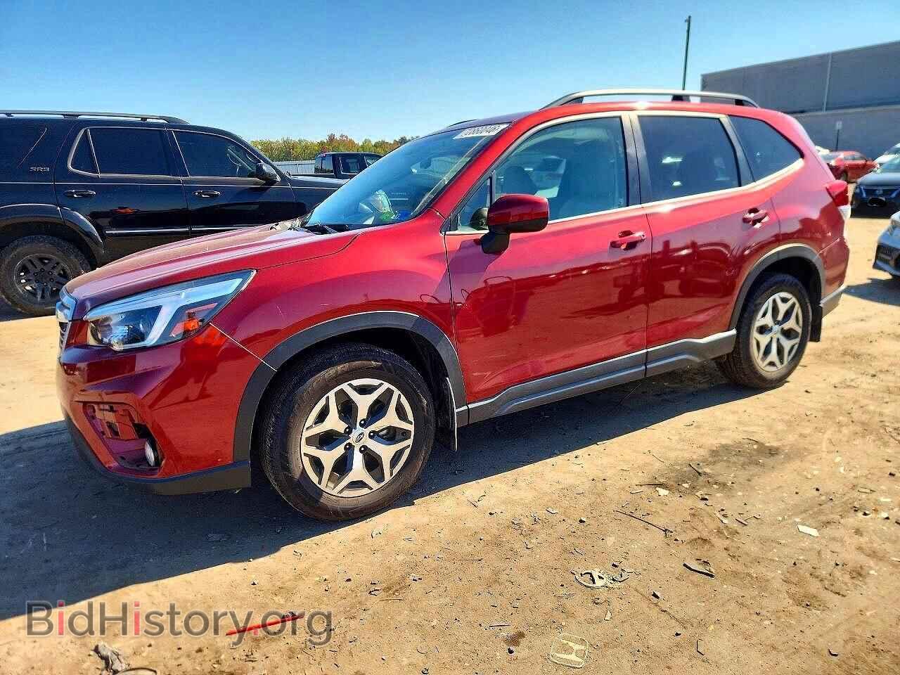 2021 Subaru FORESTER Premium (VIN JF2SKAFC8MH533376) — photo 1 of 13, Copart, damage: front end