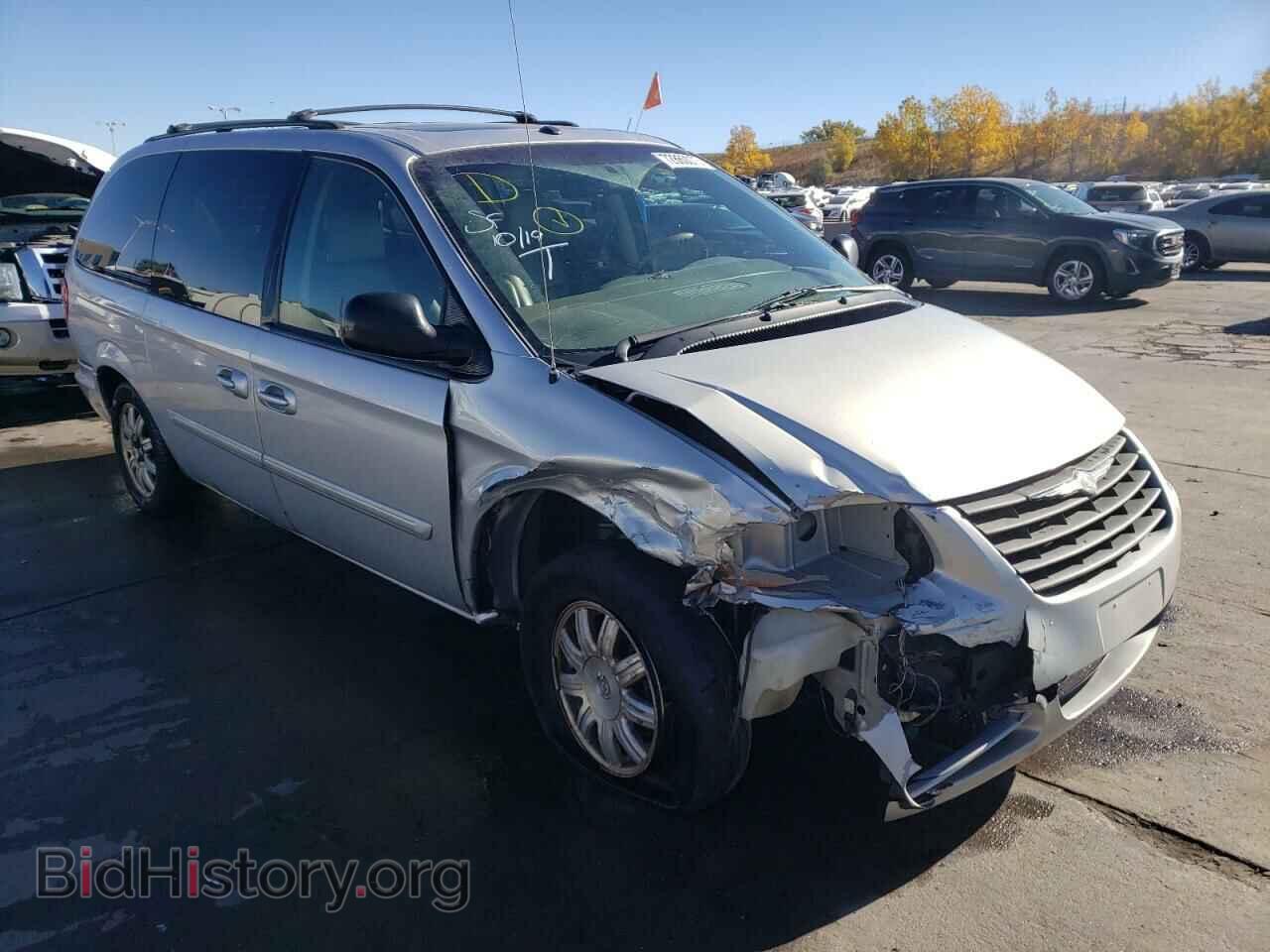 2007 CHRYSLER MINIVAN - VIN: 2A4GP54LX7R171683 - Фото 4