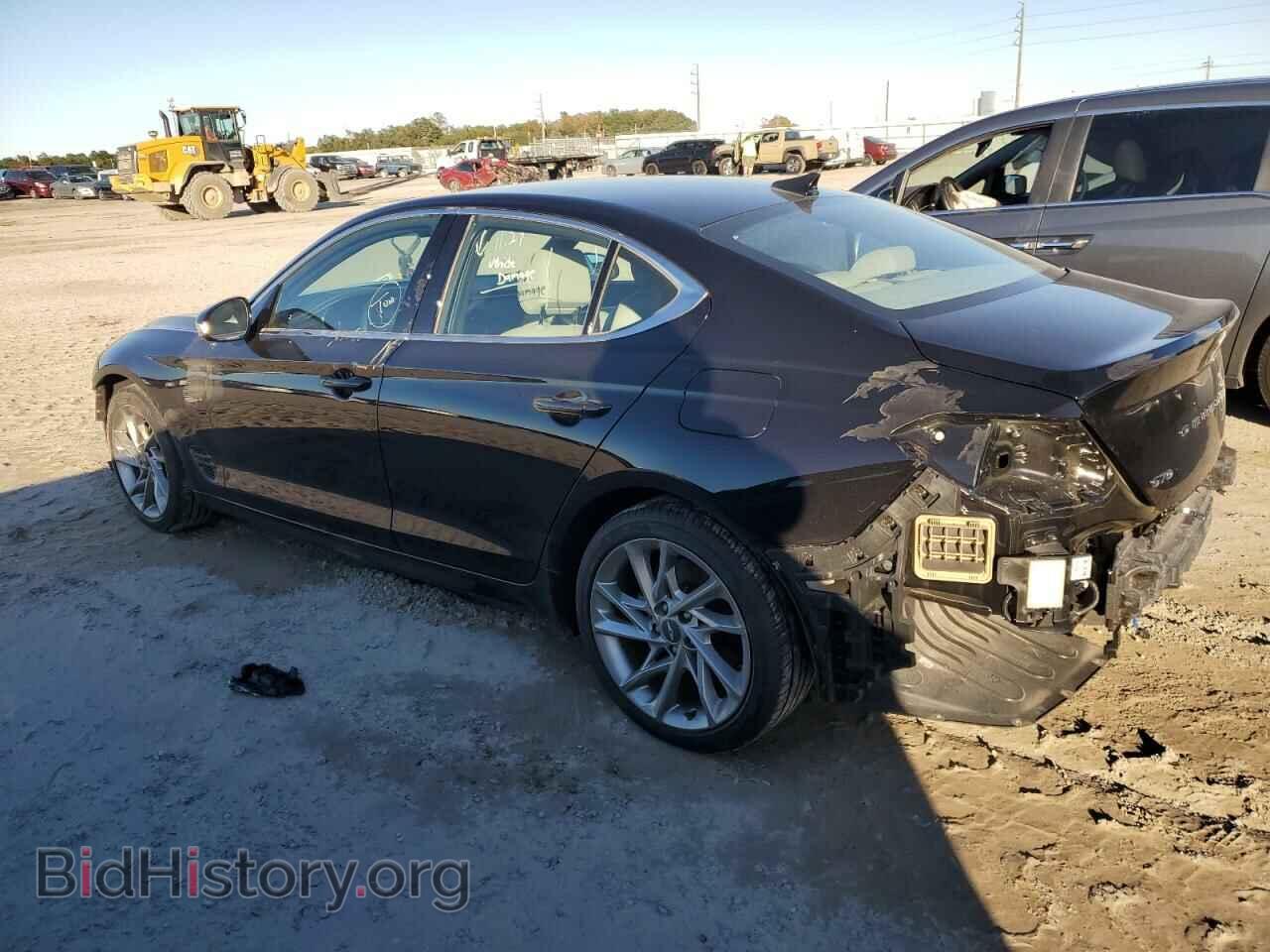 2022 GENESIS G70 BASE - VIN: KMTG34TA1NU092934 - Photo 2