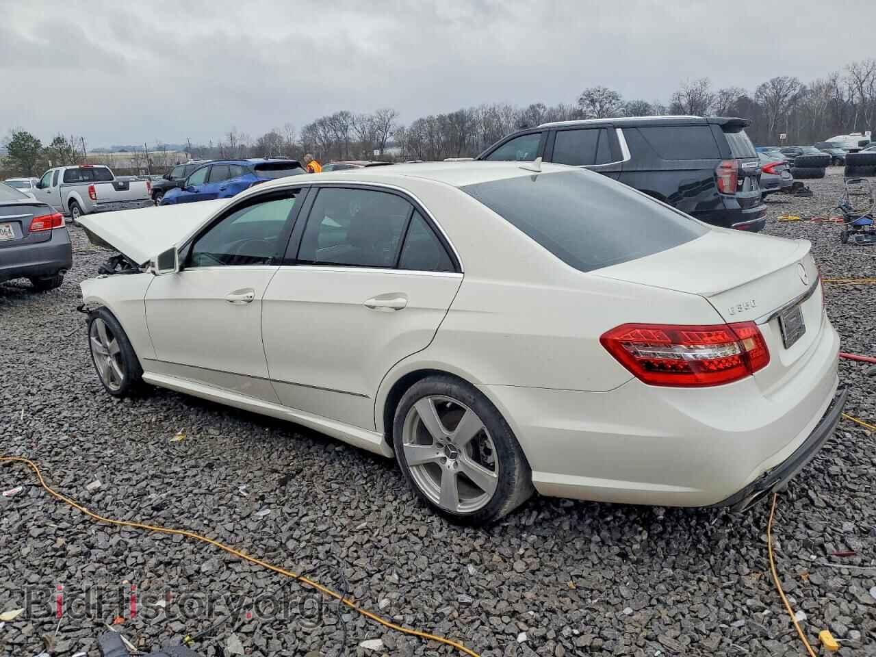 2010 MERCEDES-BENZ E-CLASS - VIN: WDDHF8HB3AA225598 - Фото 2