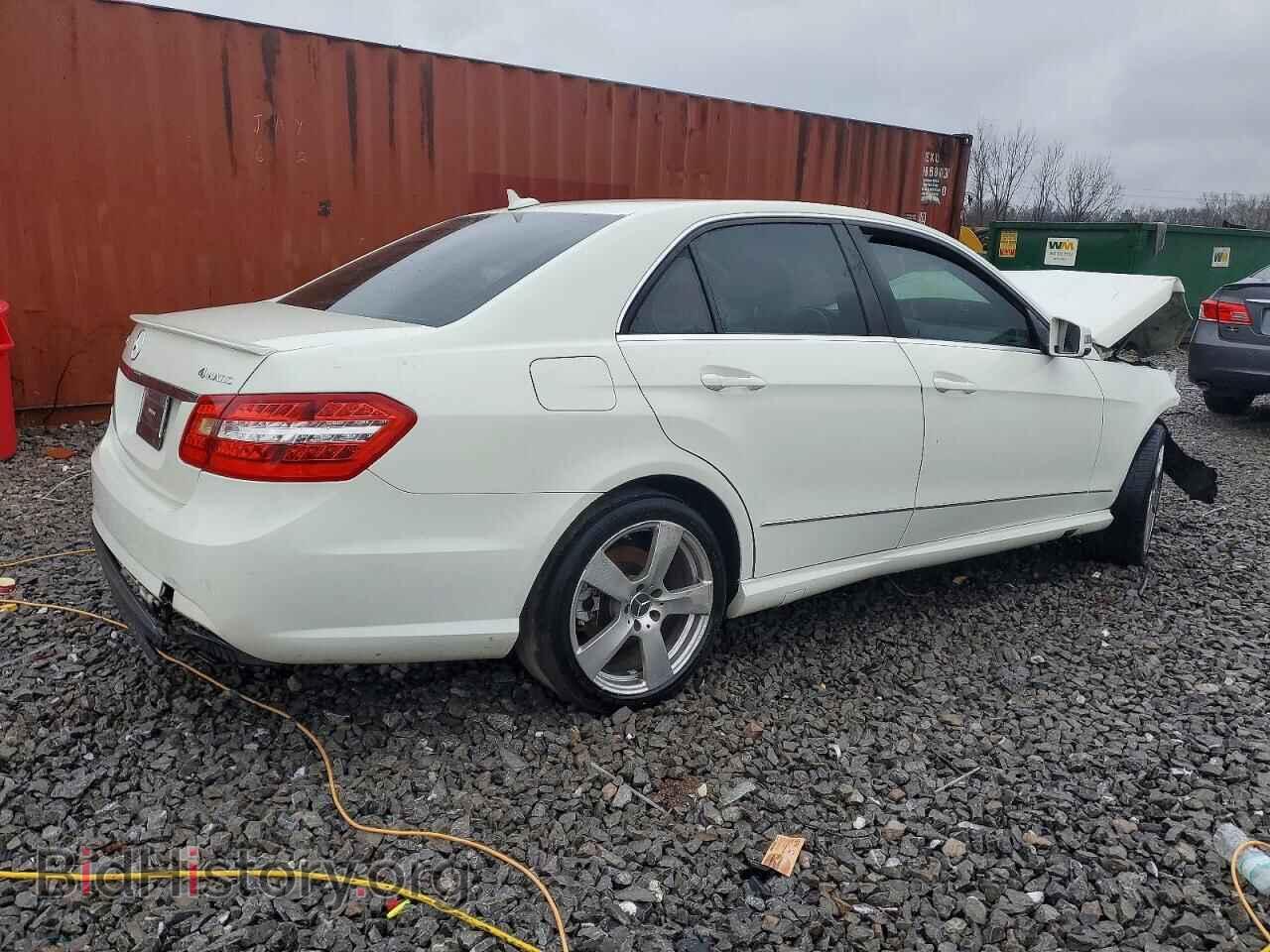 2010 MERCEDES-BENZ E-CLASS - VIN: WDDHF8HB3AA225598 - Фото 3