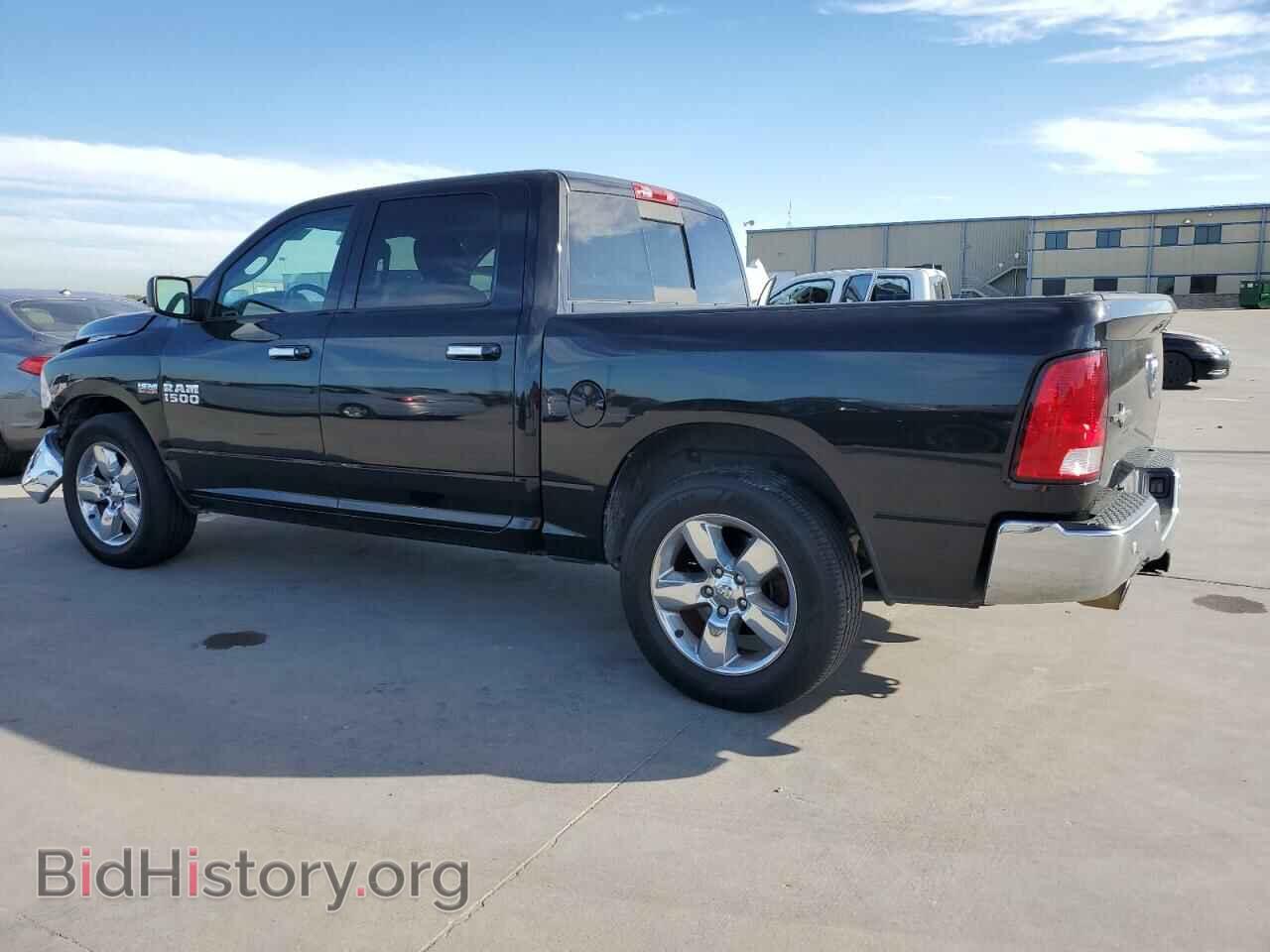 2016 RAM 1500 - VIN: 3C6RR6LT9GG289026 - Фото 2