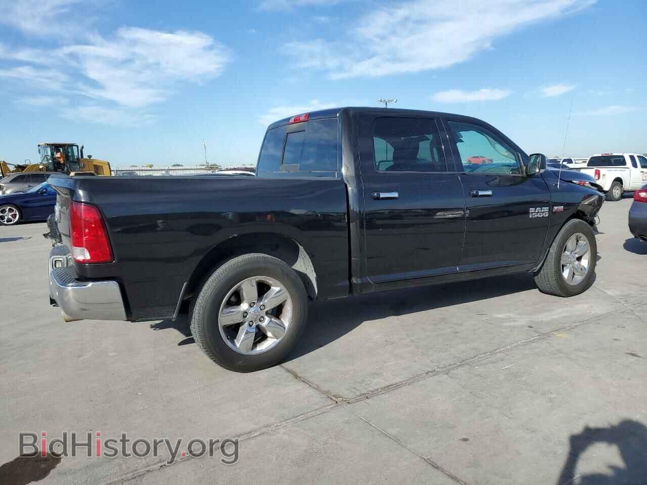 2016 RAM 1500 - VIN: 3C6RR6LT9GG289026 - Фото 3