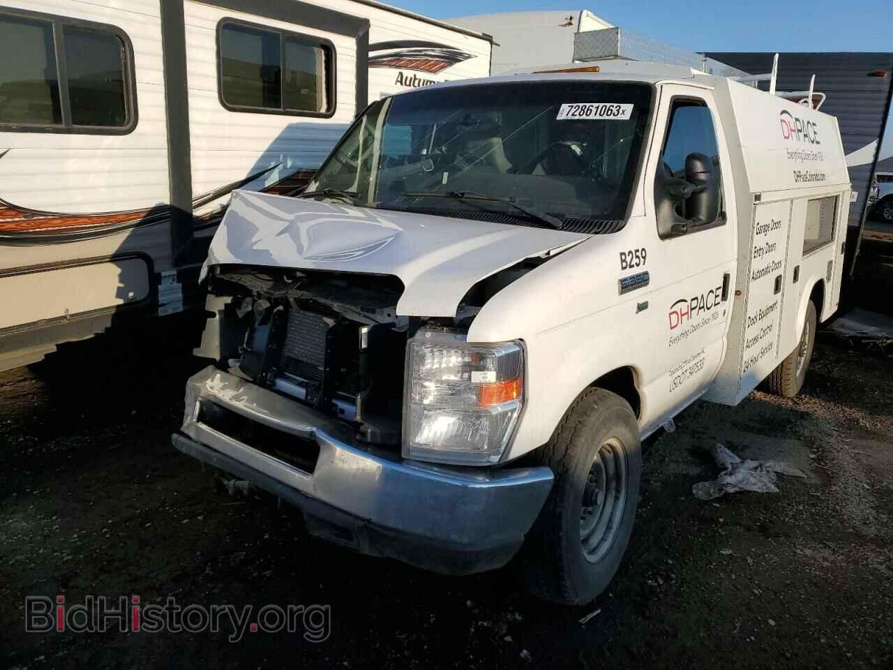 2017 FORD ALL Models - VIN: 1FDWE3F64HDC74438 - Фото 2