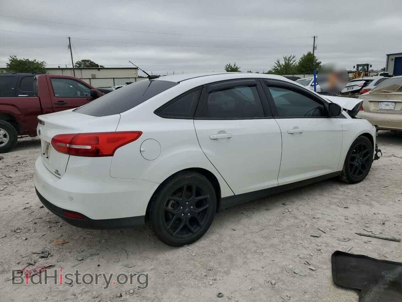 2016 FORD FOCUS - VIN: 1FADP3F20GL302099 - Фото 3