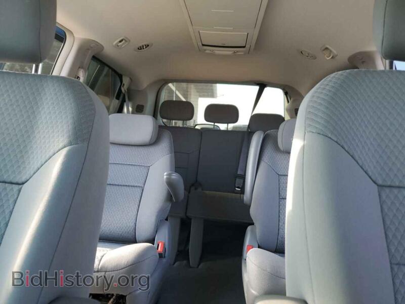 2010 Chrysler MINIVAN (VIN 2A4RR5DX9AR472622) — photo 10 of 13