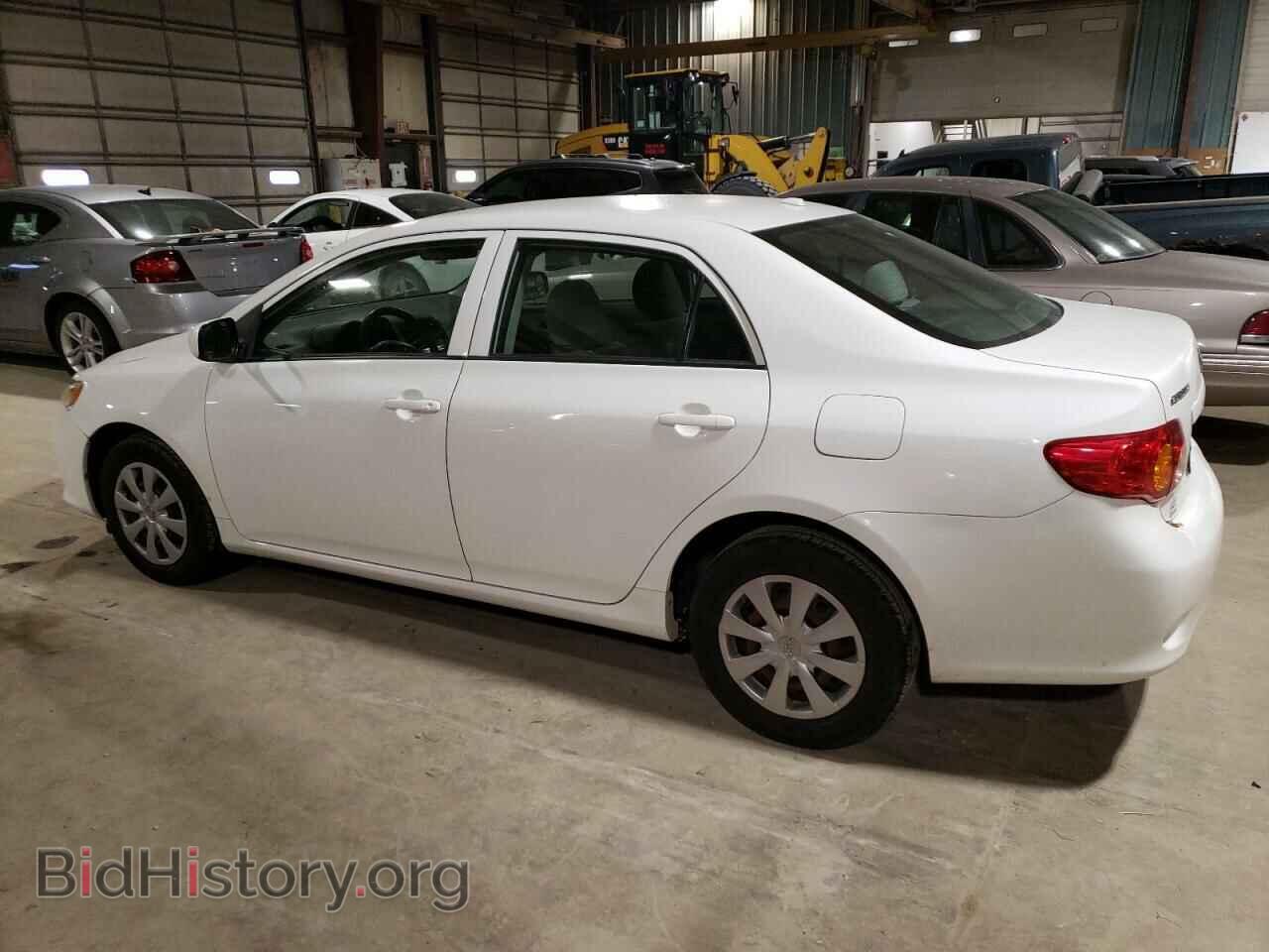 2009 TOYOTA COROLLA - VIN: JTDBL40E89J014688 - Фото 2