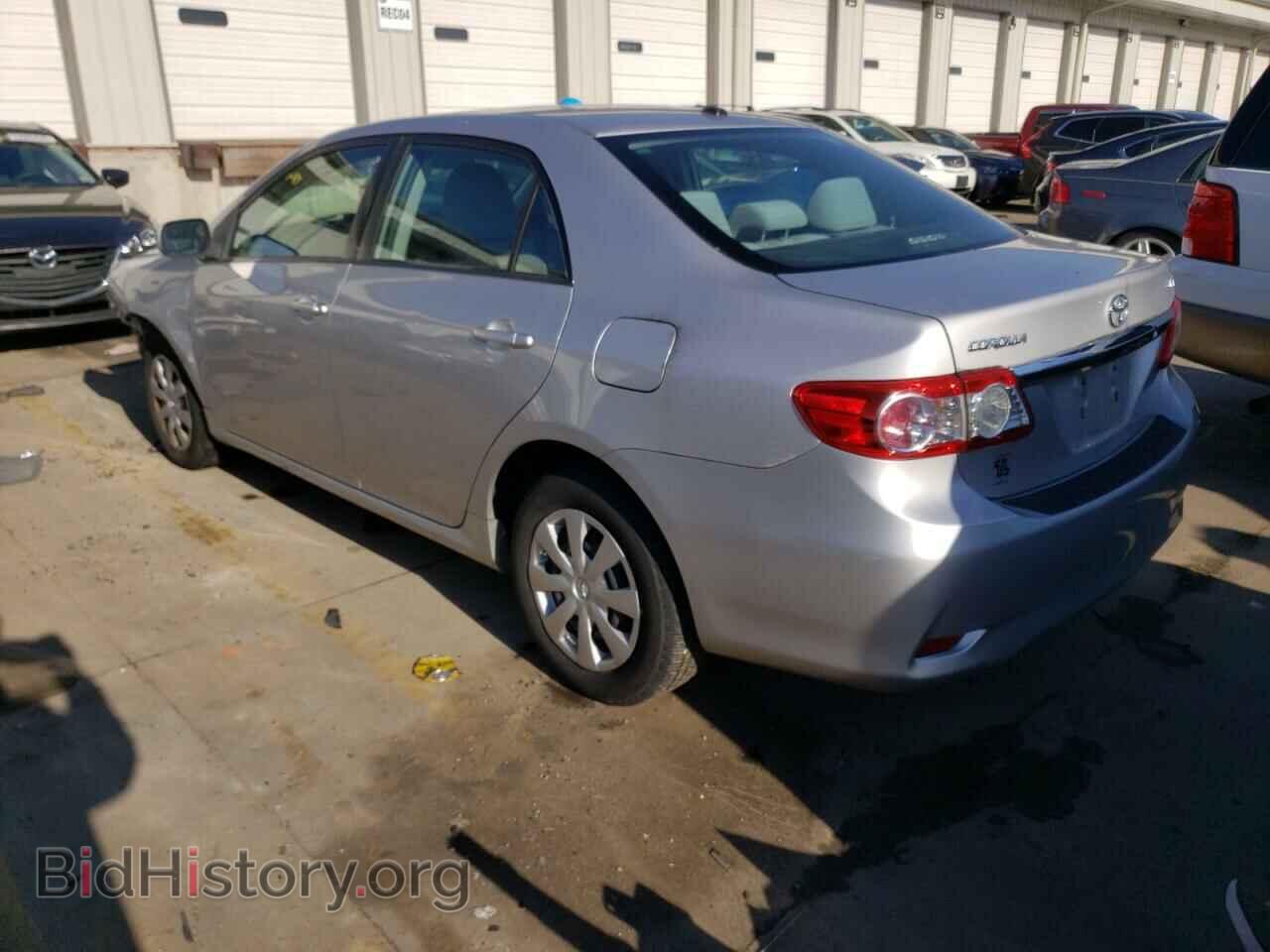 2011 TOYOTA COROLLA - VIN: 2T1BU4EE9BC599322 - Фото 2