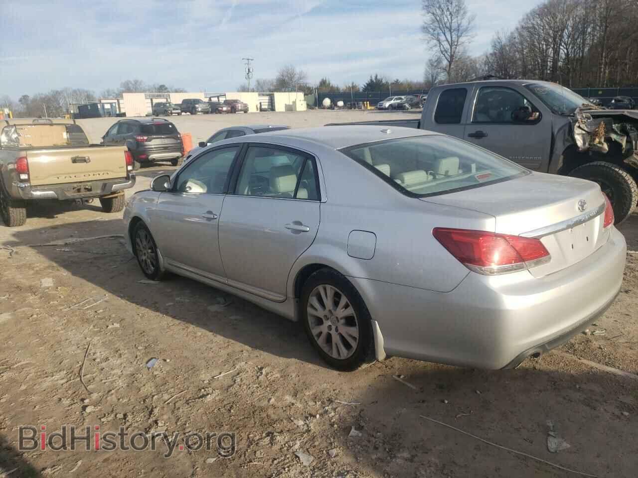 2011 TOYOTA AVALON - VIN: 4T1BK3DB2BU408037 - Фото 2