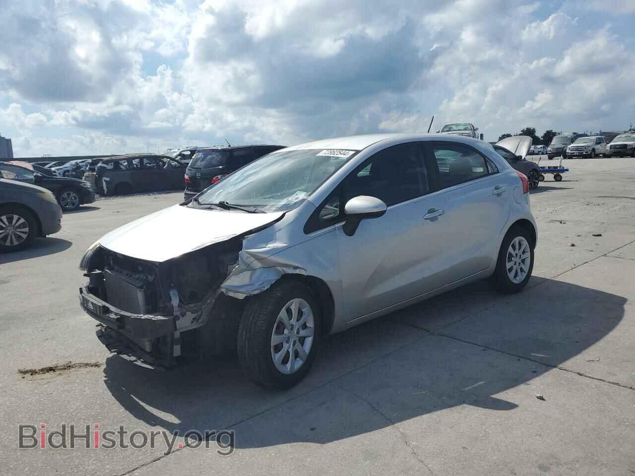 Фотография KNADM5A34C6020066 - KIA RIO 2012