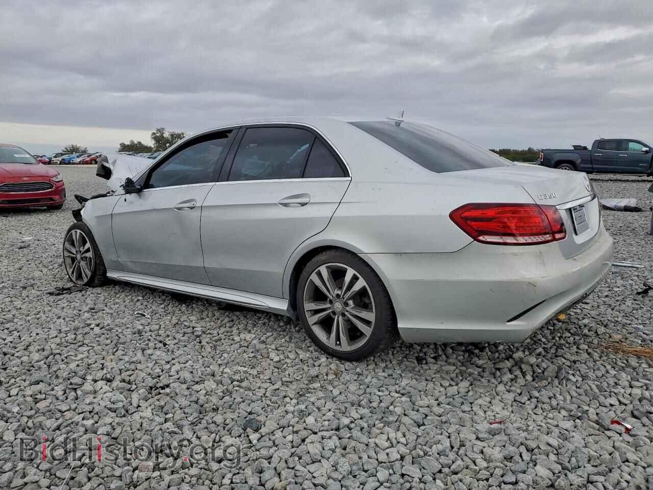 2014 MERCEDES-BENZ E-CLASS - VIN: WDDHF5KB7EA884667 - Фото 2
