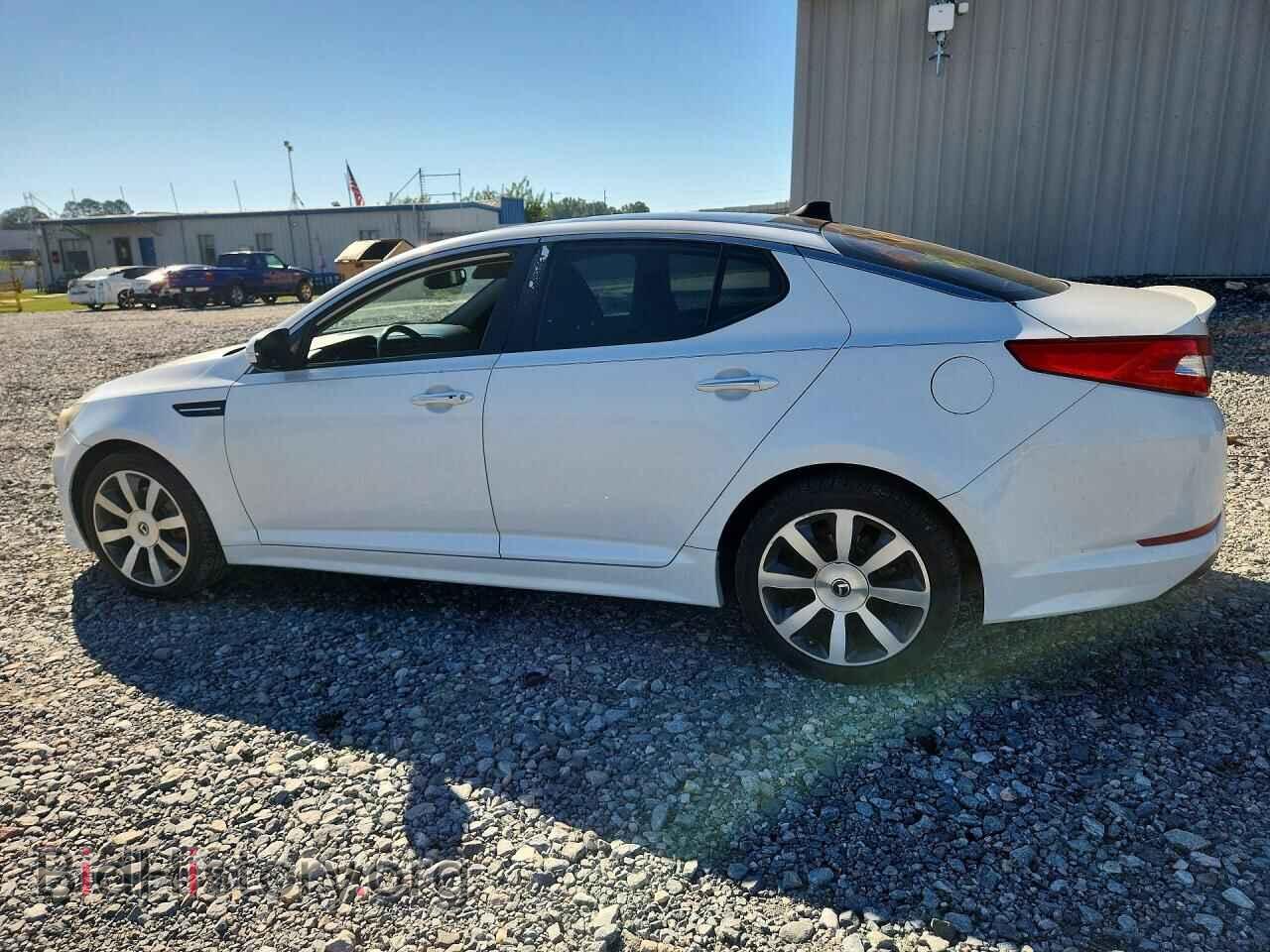 2012 KIA OPTIMA - VIN: 5XXGR4A6XCG051488 - Photo 2