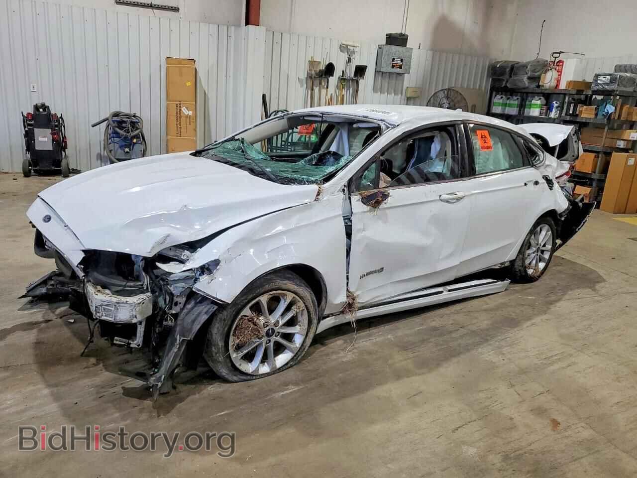 Фотография 3FA6P0LU3KR274399 - FORD FUSION 2019