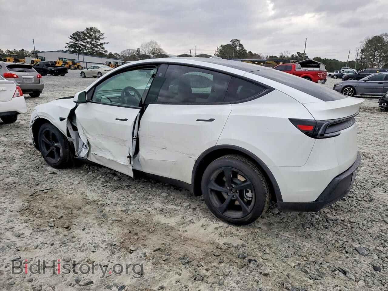 2026 TESLA MODEL Y - VIN: 7SAYGDED5TA419498 - Фото 2