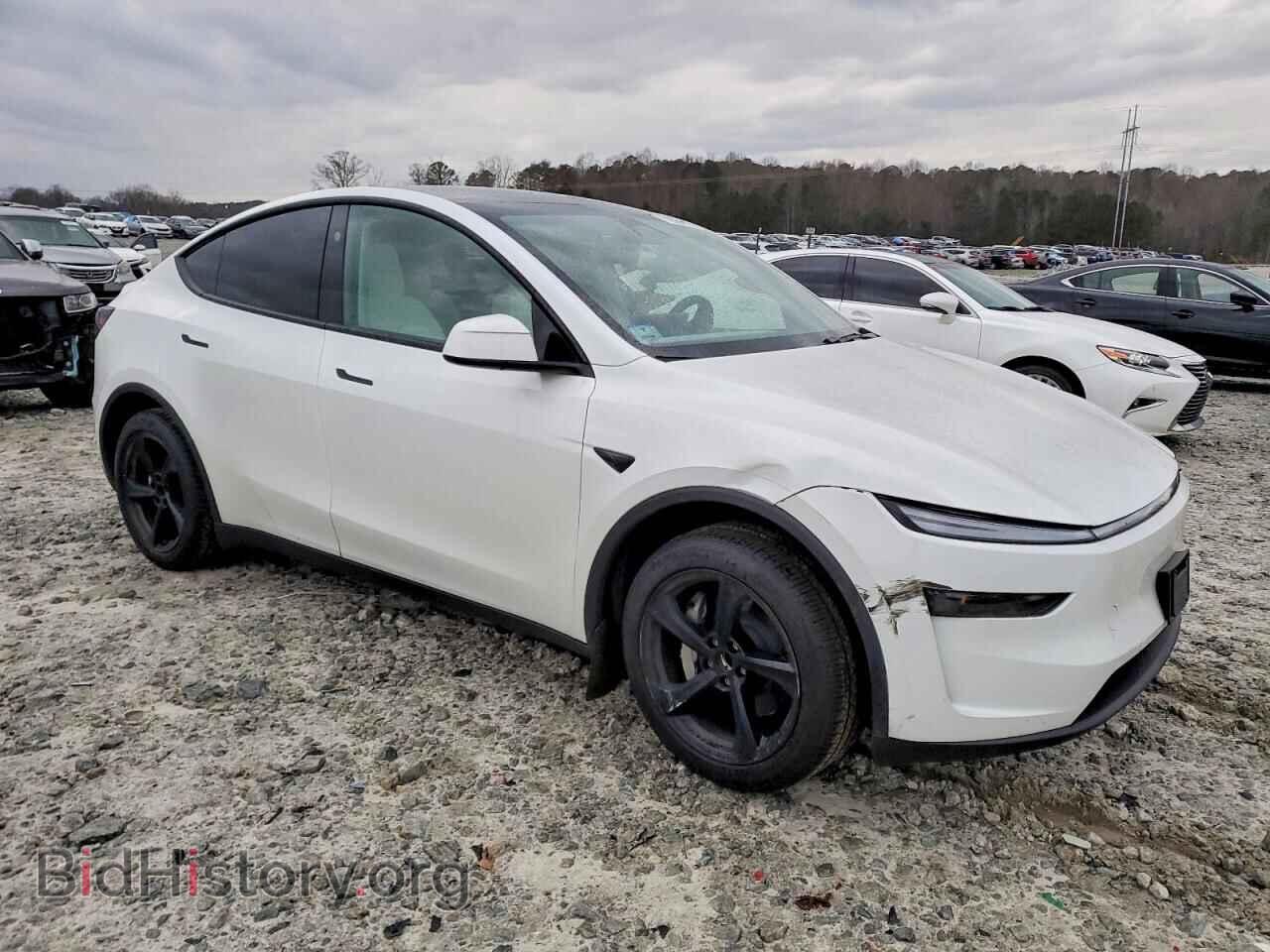 2026 TESLA MODEL Y - VIN: 7SAYGDED5TA419498 - Фото 4