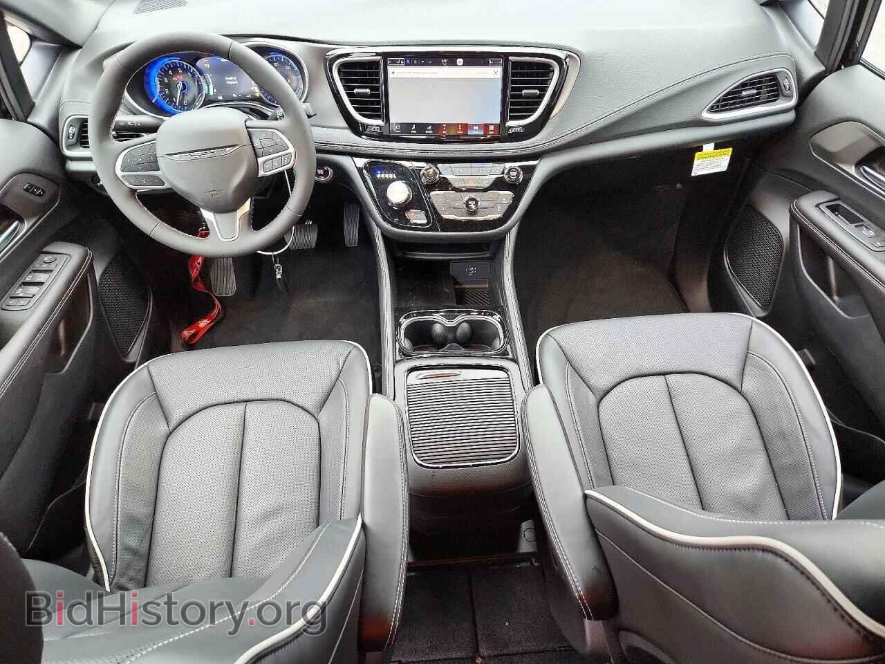 2027 CHRYSLER PACIFICA - VIN: 2C4RC1GG7VR608408 - Photo 8