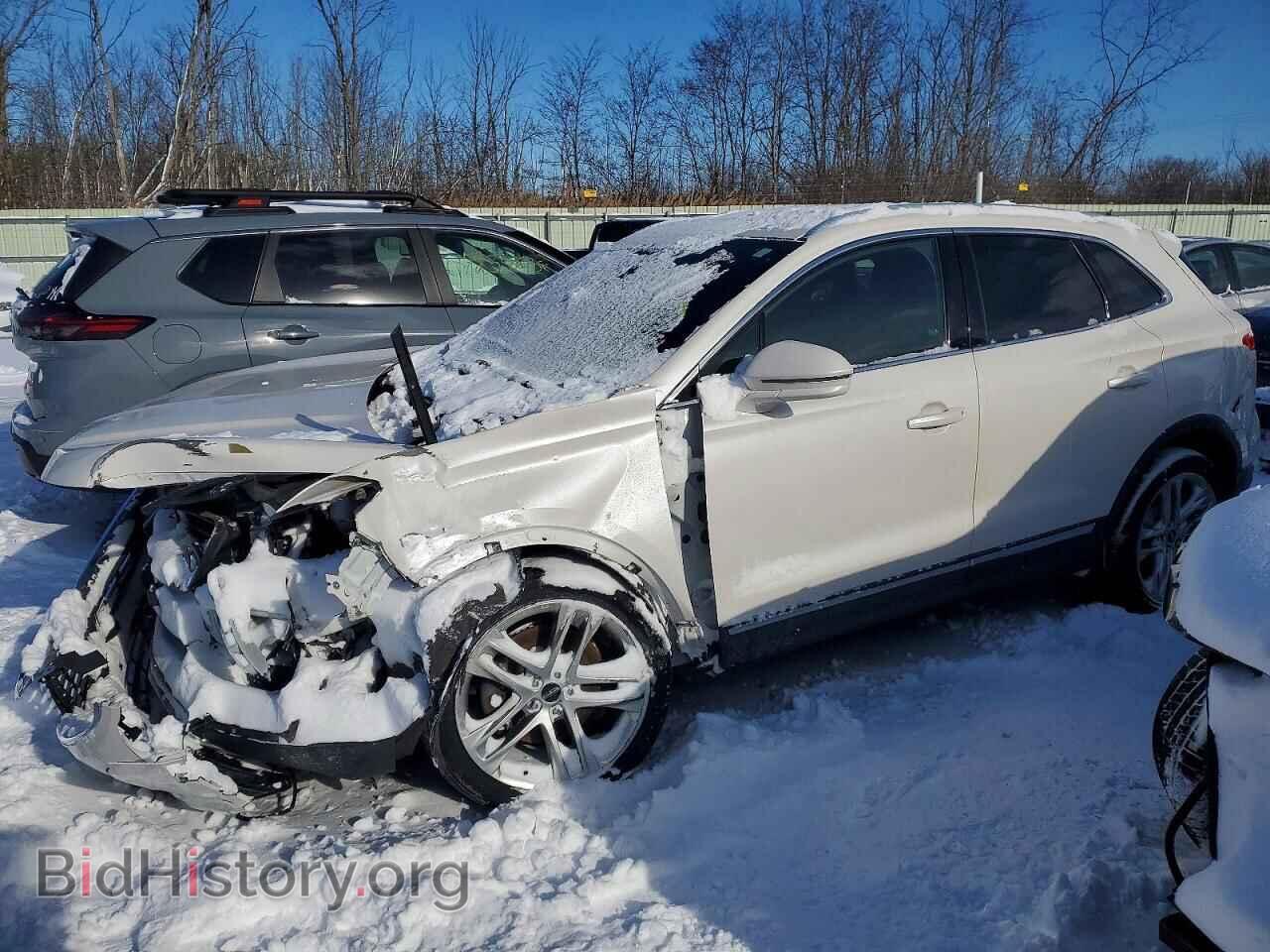 Фотография 5LMTJ3DH3HUL50800 - LINCOLN MKC 2017