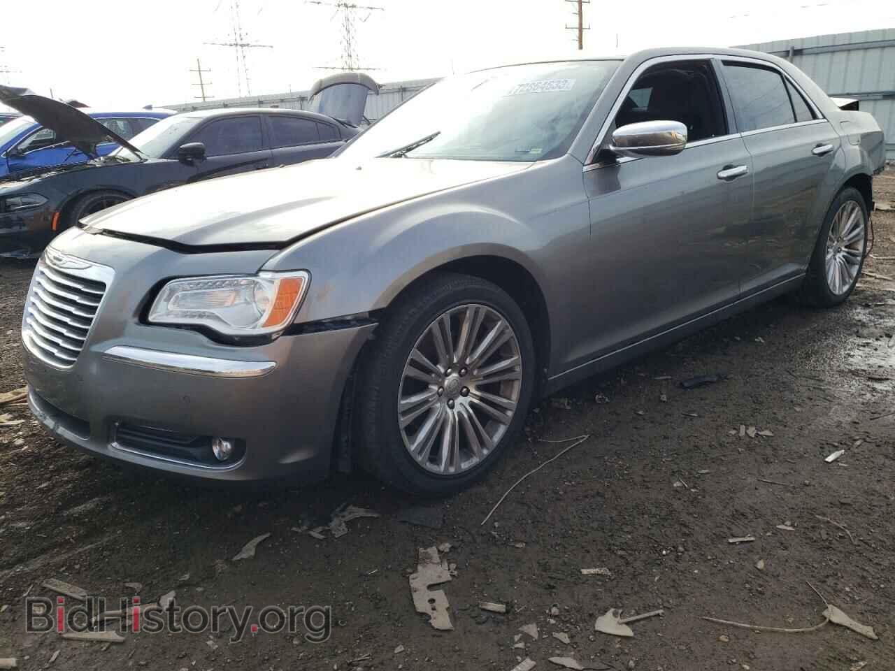 Photo 2C3CA6CT9BH580113 - CHRYSLER 300 2011