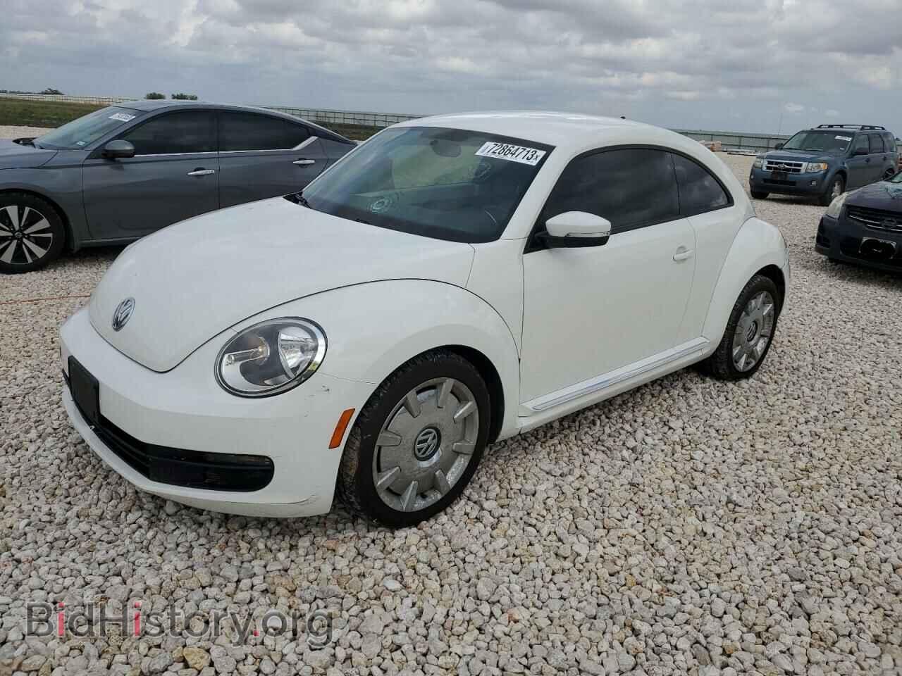 Фотография 3VWJP7AT6CM629388 - VOLKSWAGEN BEETLE 2012
