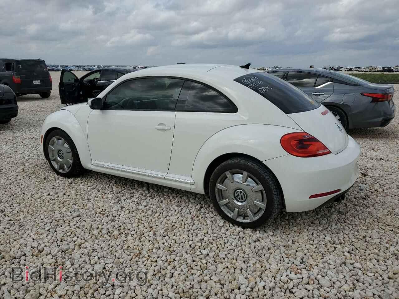 2012 VOLKSWAGEN BEETLE - VIN: 3VWJP7AT6CM629388 - Фото 2