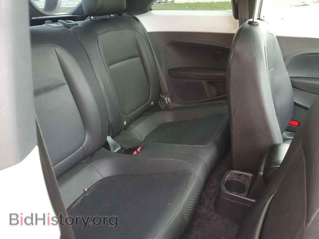 2012 VOLKSWAGEN BEETLE - VIN: 3VWJP7AT6CM629388 - Фото 10