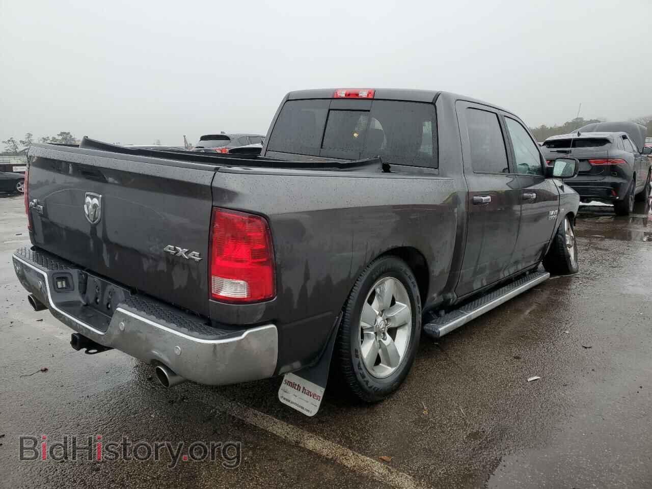2018 RAM 1500 - VIN: 3C6RR7LTXJG130741 - Фото 3