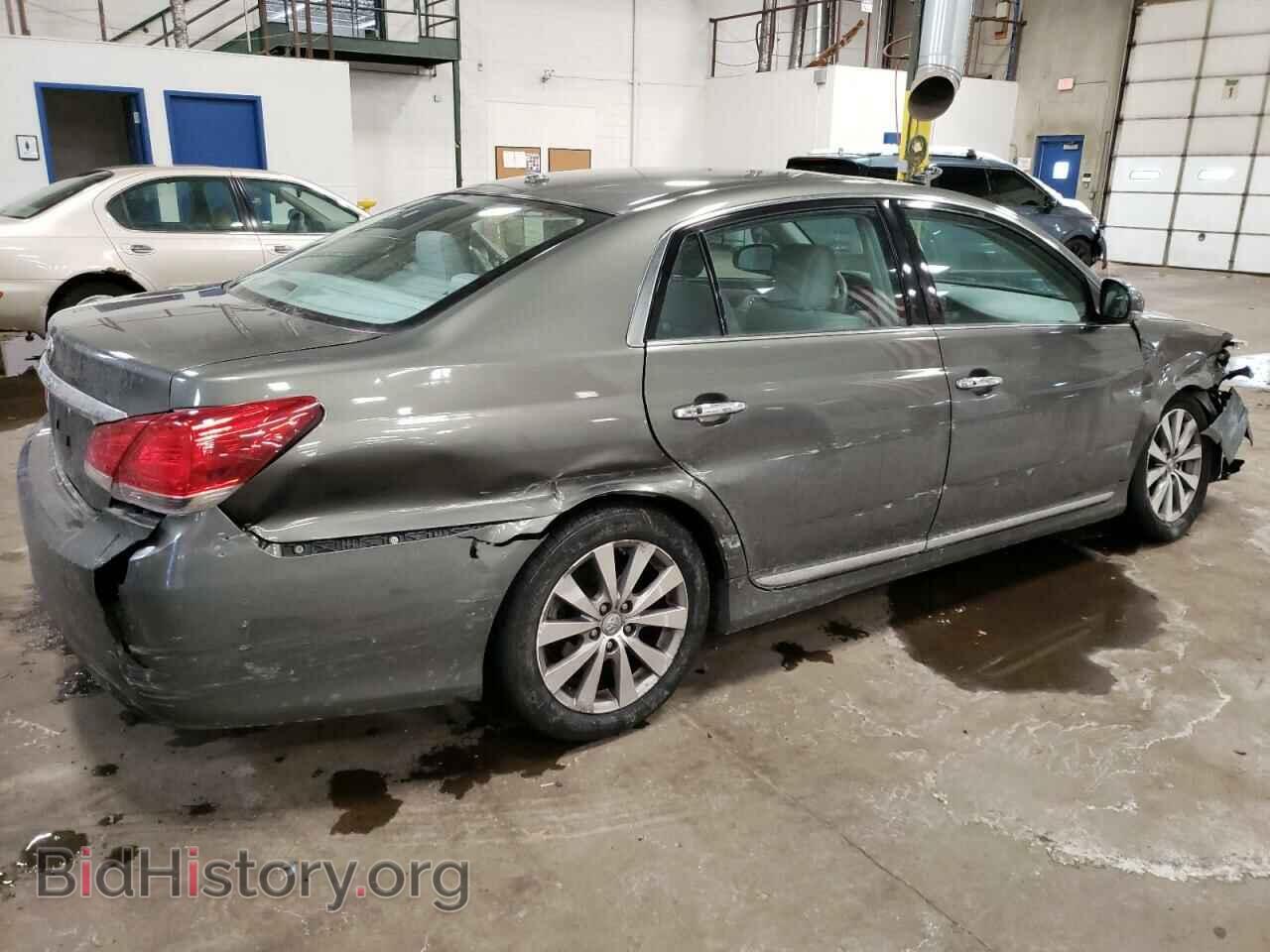 2011 TOYOTA AVALON - VIN: 4T1BK3DB9BU424705 - Фото 3