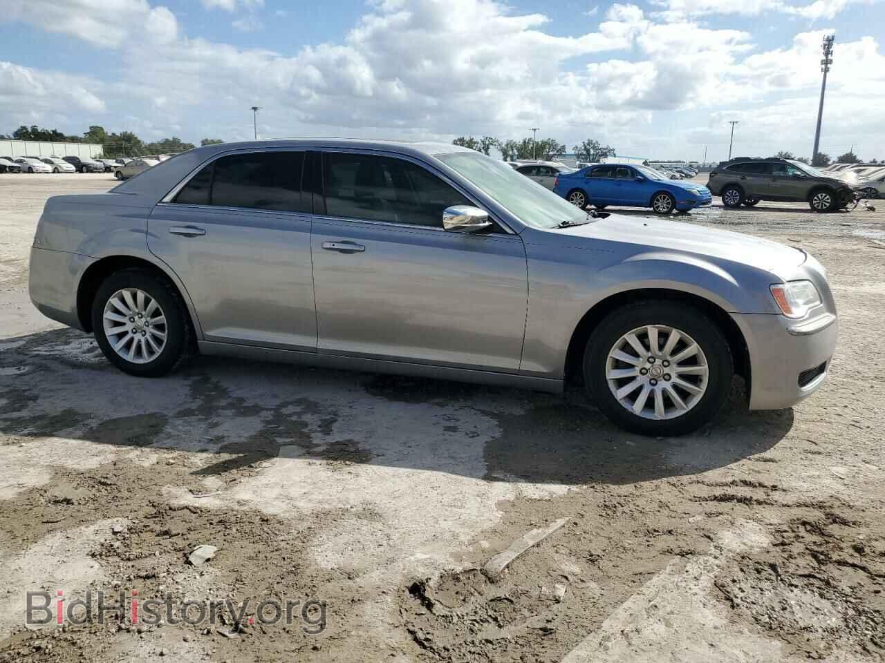 2014 CHRYSLER 300 - VIN: 2C3CCAAG5EH365190 - Фото 4