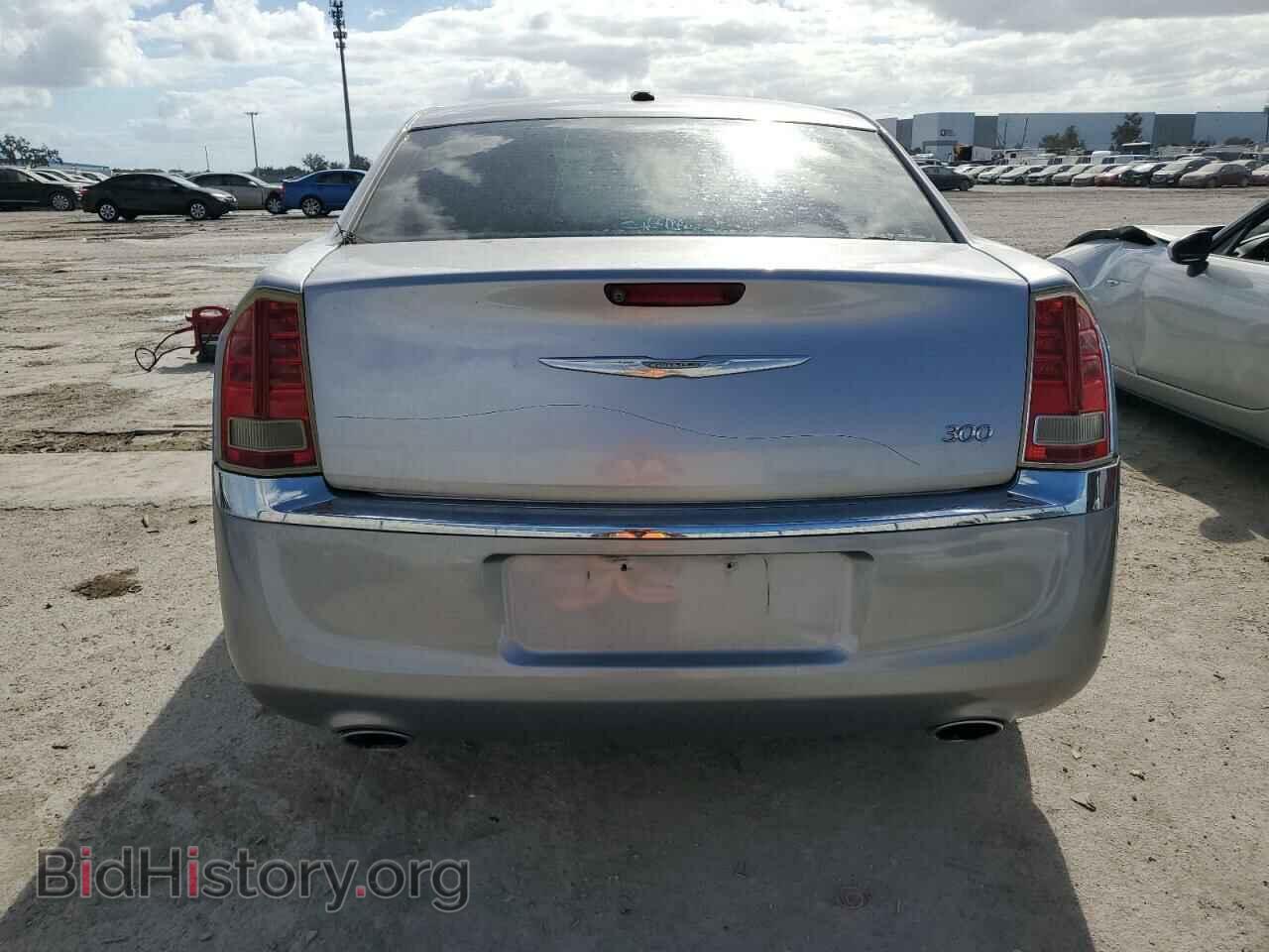 2014 CHRYSLER 300 - VIN: 2C3CCAAG5EH365190 - Фото 6