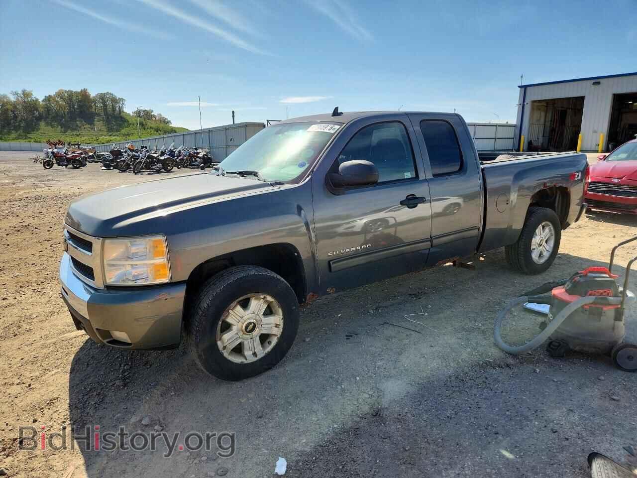 Фотография 1GCRKSE34BZ162972 - CHEVROLET SILVERADO 2011