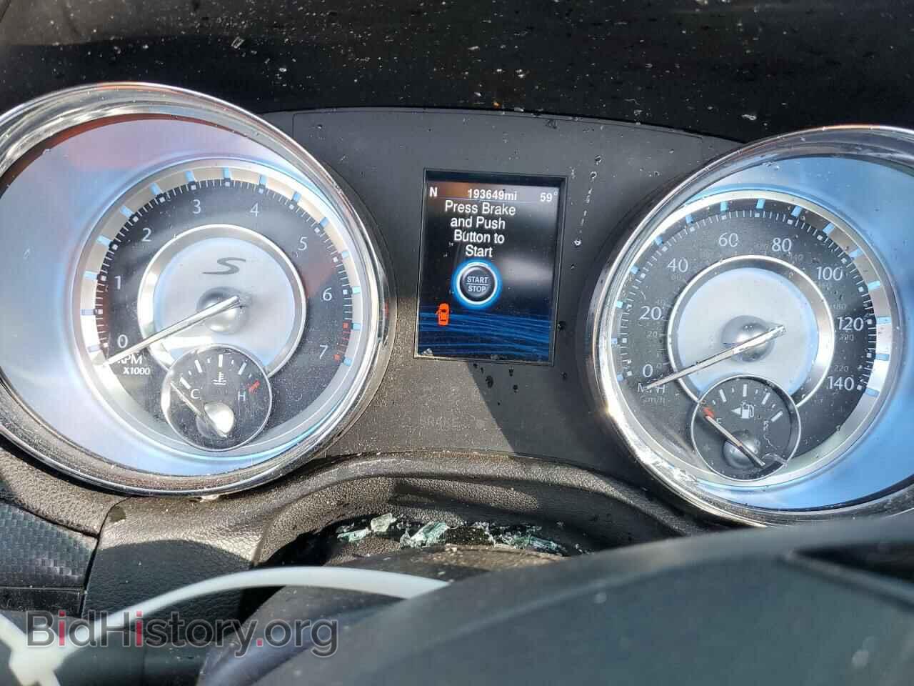 2014 CHRYSLER 300 - VIN: 2C3CCABG1EH118893 - Фото 9