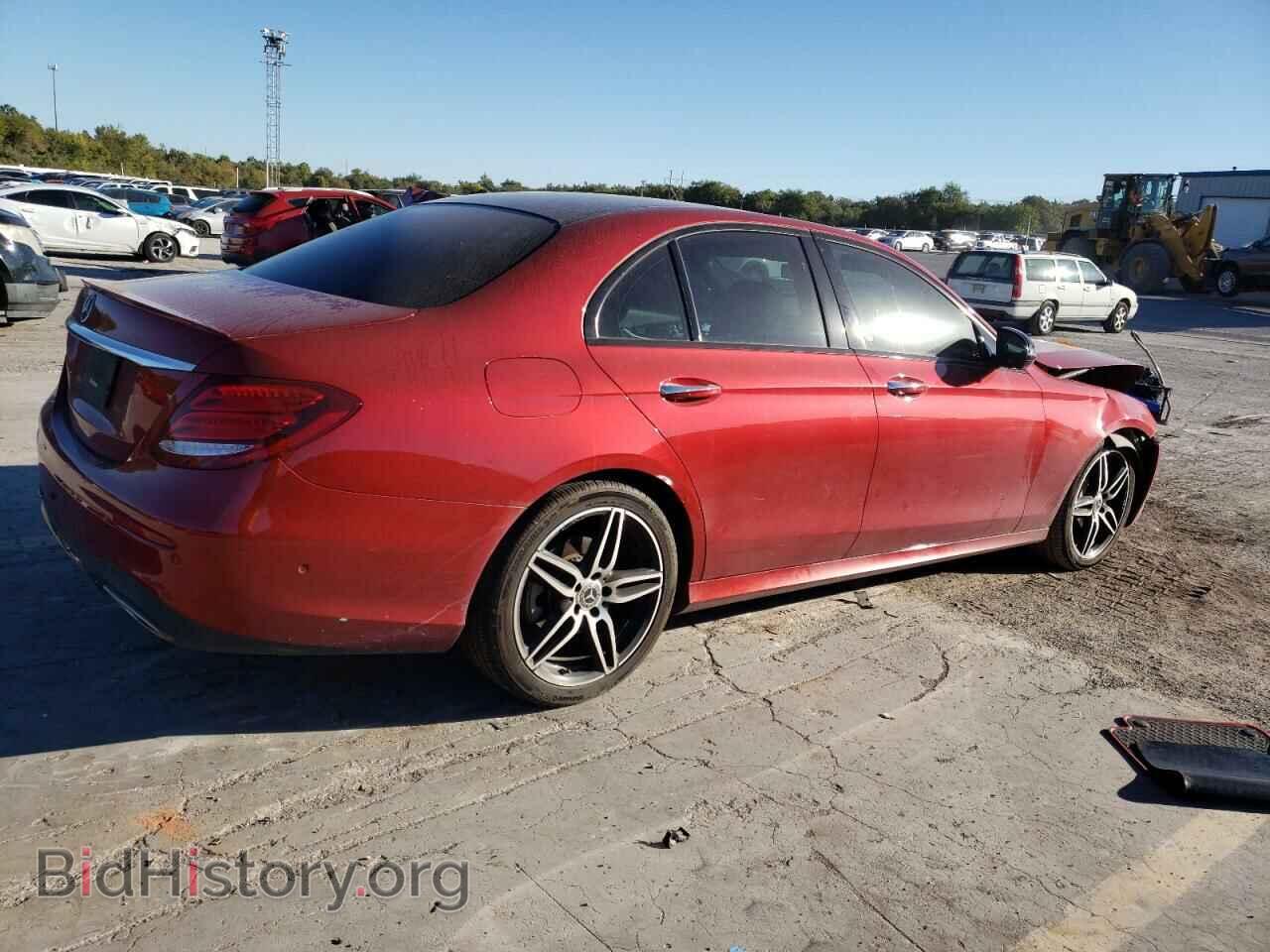 2019 MERCEDES-BENZ E-CLASS - VIN: WDDZF4JB8KA607196 - Фото 3