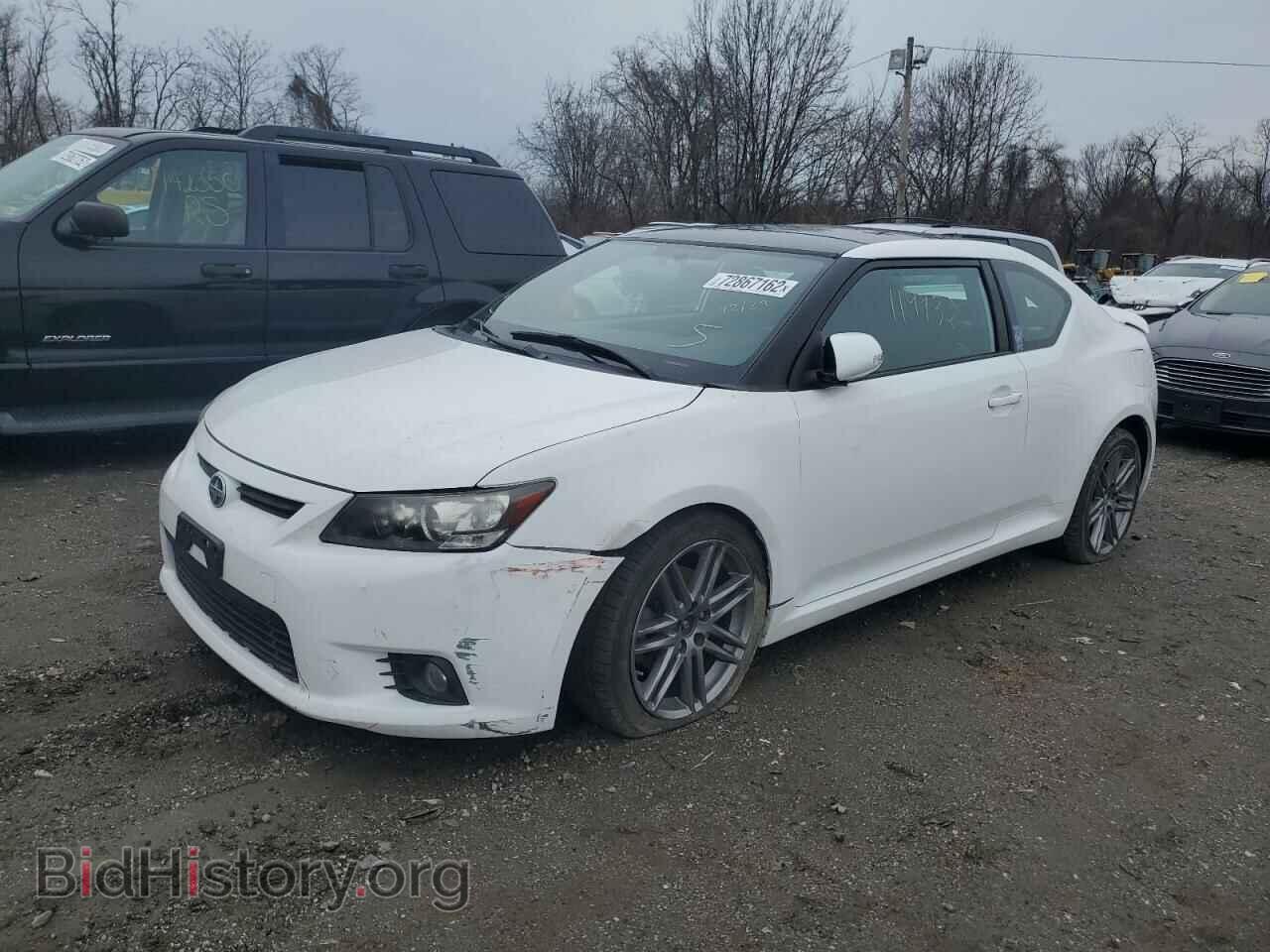 Photo JTKJF5C75B3012812 - TOYOTA SCION 2011