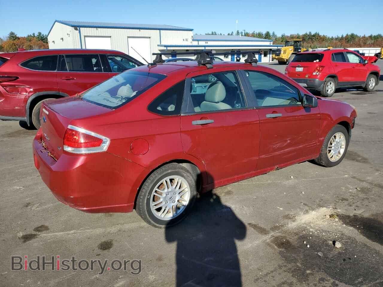 2011 FORD FOCUS - VIN: 1FAHP3FN6BW100242 - Photo 3