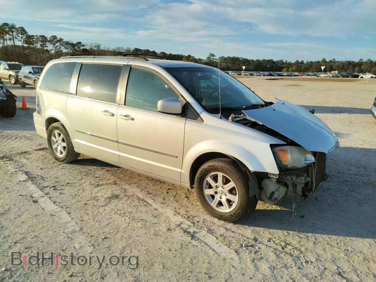 2009 CHRYSLER MINIVAN - VIN: 2A8HR54169R673685 - Фото 4