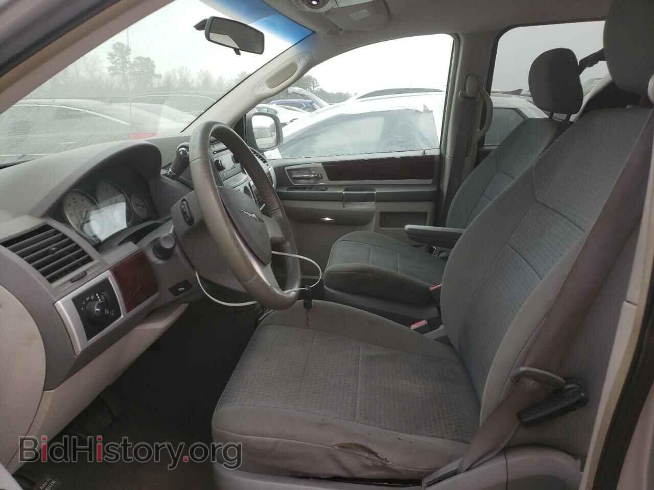 2009 CHRYSLER MINIVAN - VIN: 2A8HR54169R673685 - Фото 7
