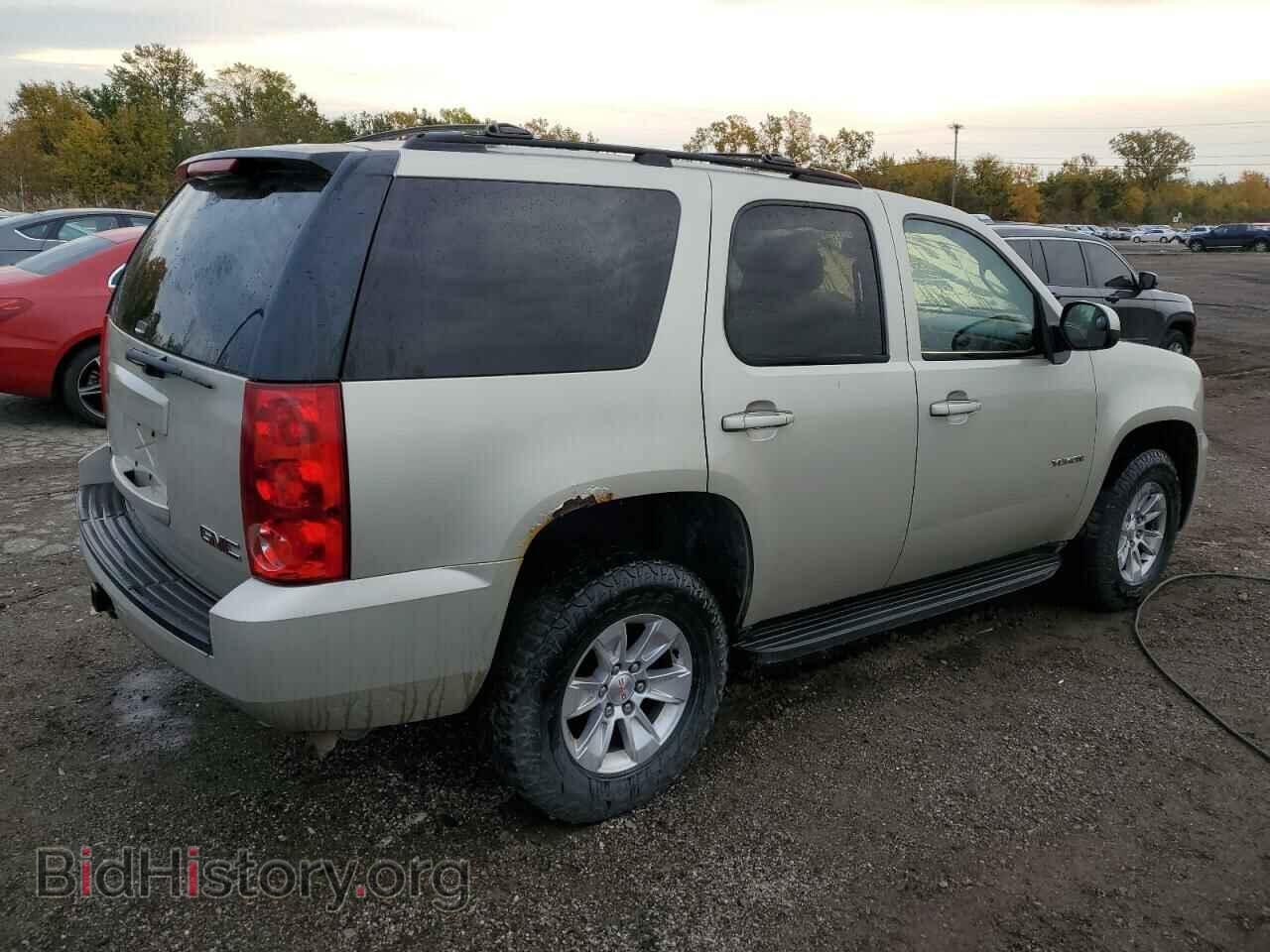 2013 GMC YUKON - VIN: 1GKS2AE04DR303466 - Фото 3