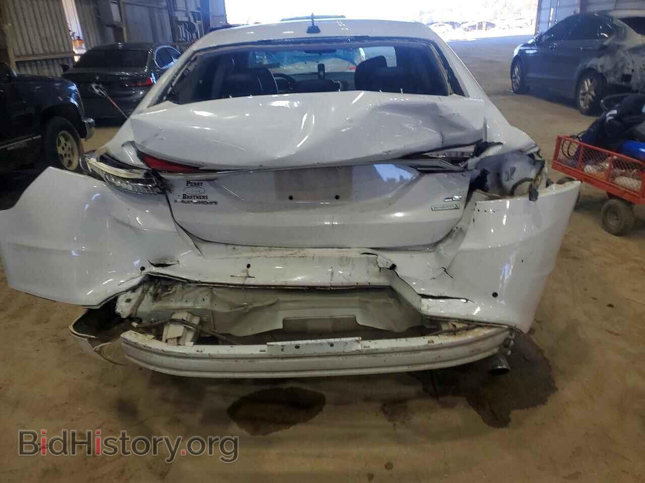 2017 FORD ALL Models - VIN: 3FA6P0HD2HR240083 - Фото 6