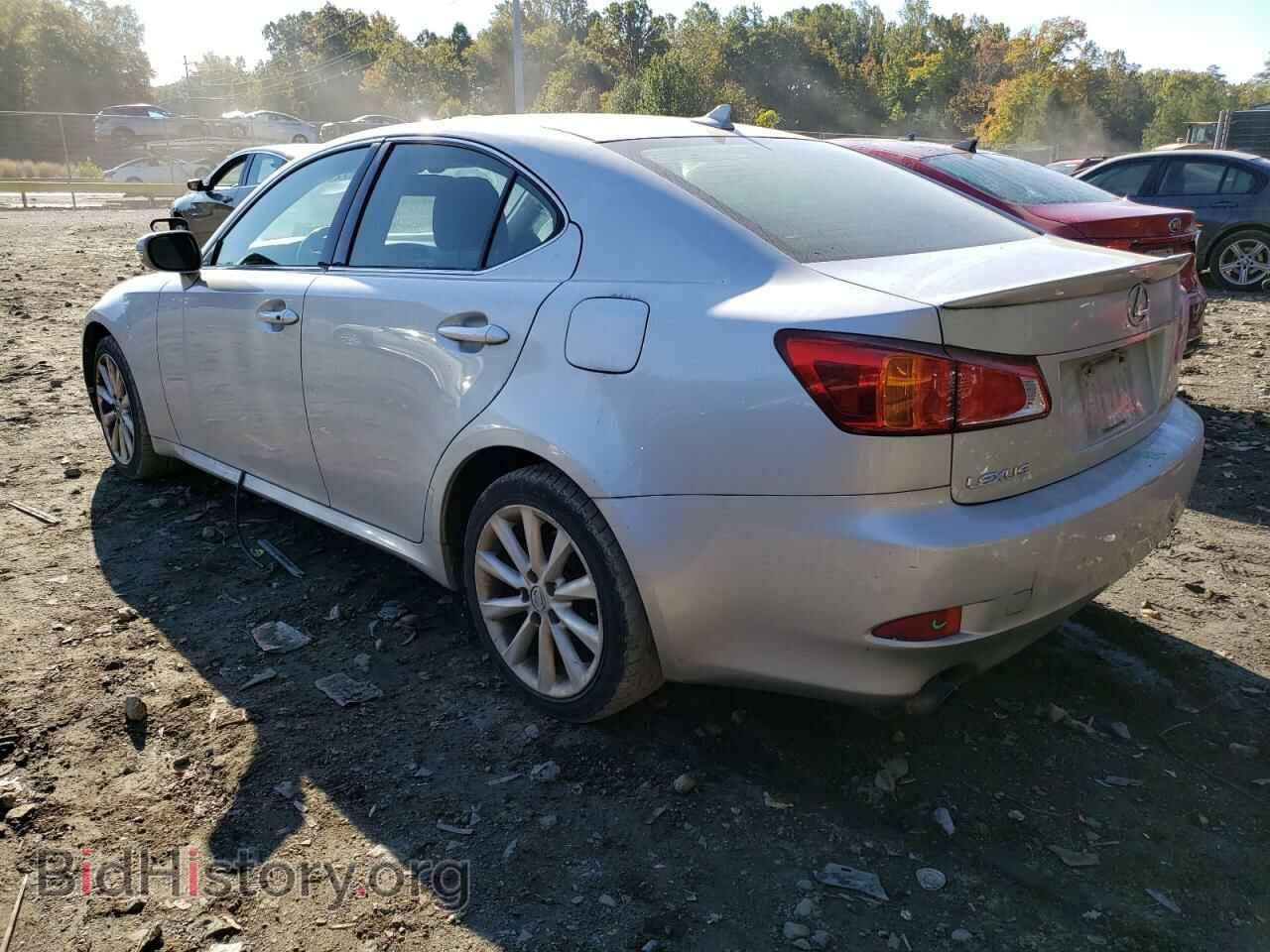 2010 LEXUS IS - VIN: JTHCF5C21A5038457 - Фото 2