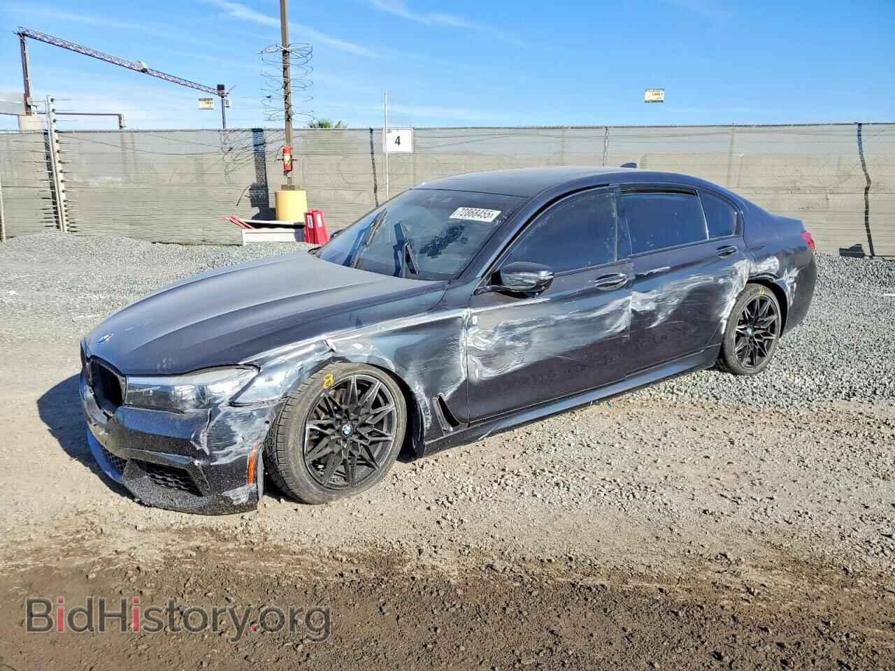 Photo WBA7E2C31HG740853 - BMW 7 SERIES 2017