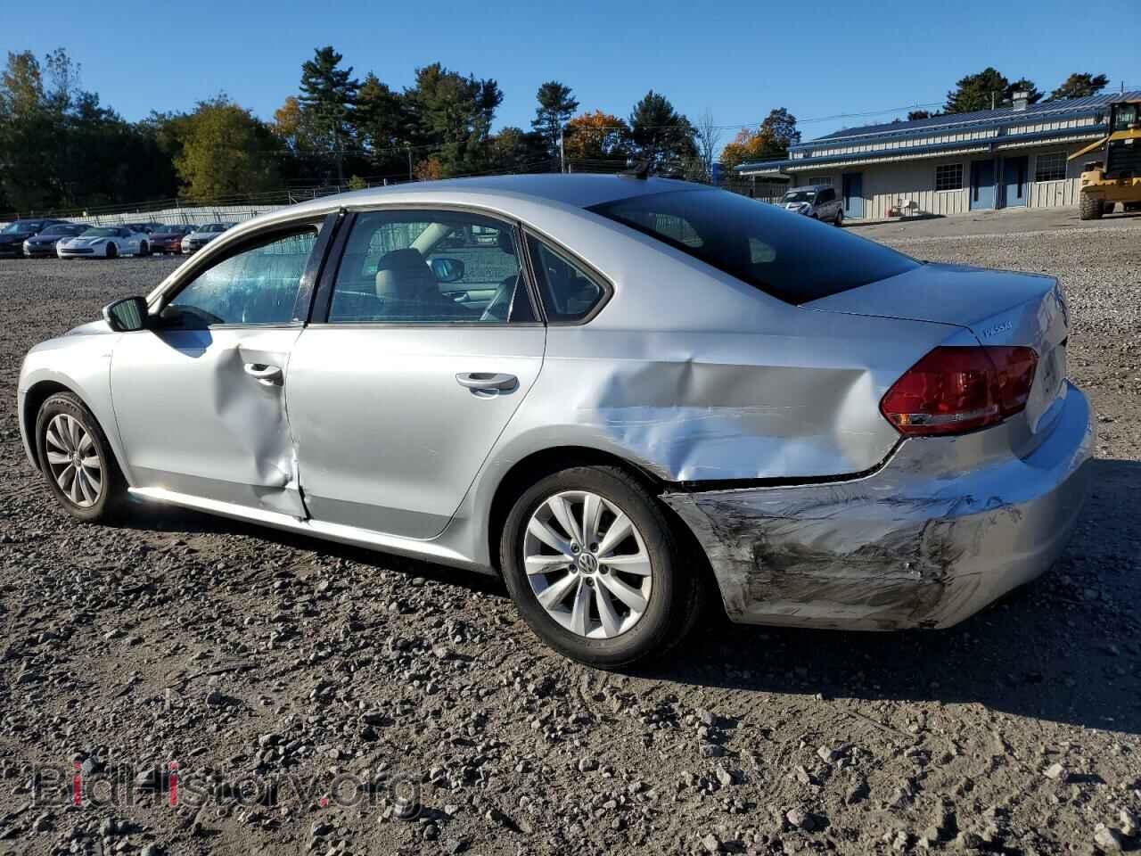 2014 VOLKSWAGEN PASSAT - VIN: 1VWAT7A34EC067068 - Фото 2