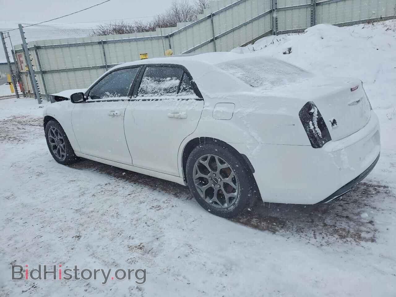 2016 CHRYSLER 300 - VIN: 2C3CCAGG3GH321148 - Фото 2