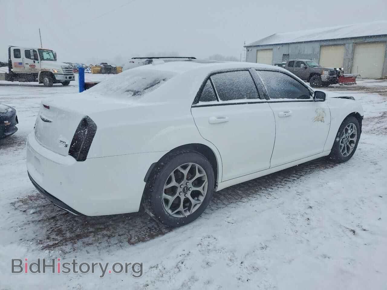 2016 CHRYSLER 300 - VIN: 2C3CCAGG3GH321148 - Фото 3