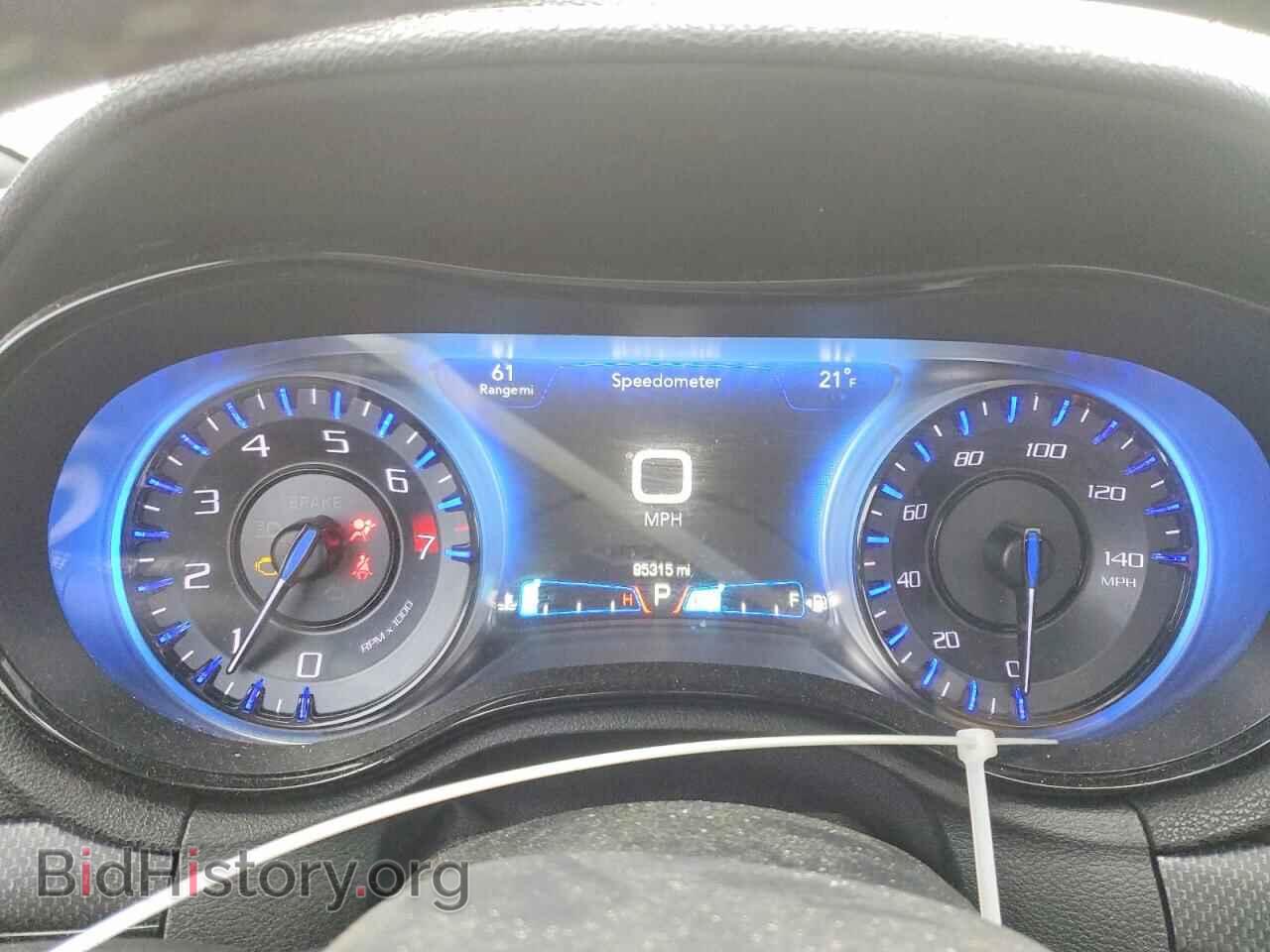 2016 CHRYSLER 300 - VIN: 2C3CCAGG3GH321148 - Фото 9