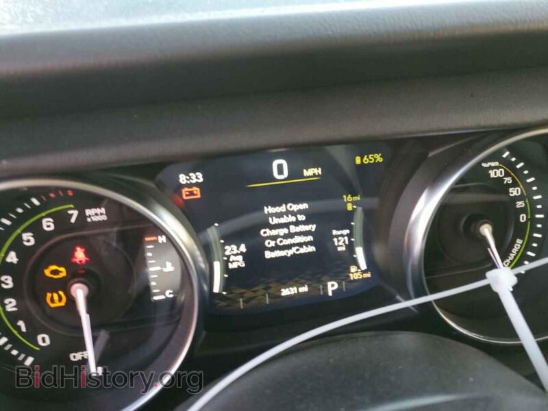 2023 Jeep WRANGLER (VIN 1C4JJXP60PW516886) — photo 9 of 13