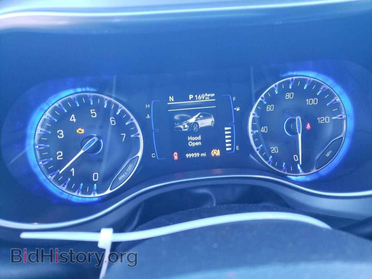 2018 CHRYSLER PACIFICA - VIN: 2C4RC1FG7JR333554 - Photo 9